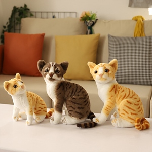 仿真猫咪公仔