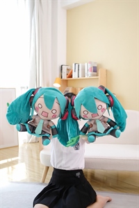 初音甩葱公仔