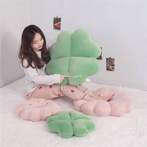 樱洛坐垫